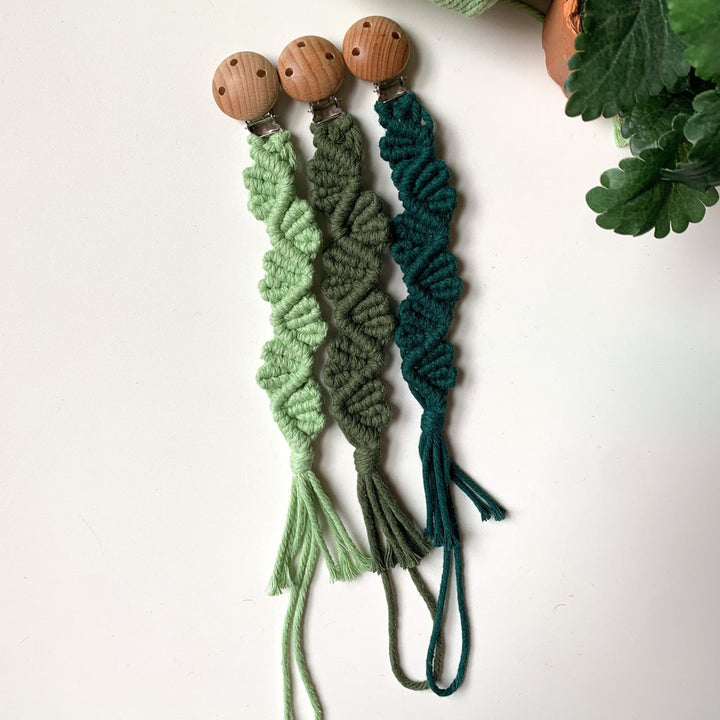 Macrame Keychain Holder with Wooden Accents Kalsten
