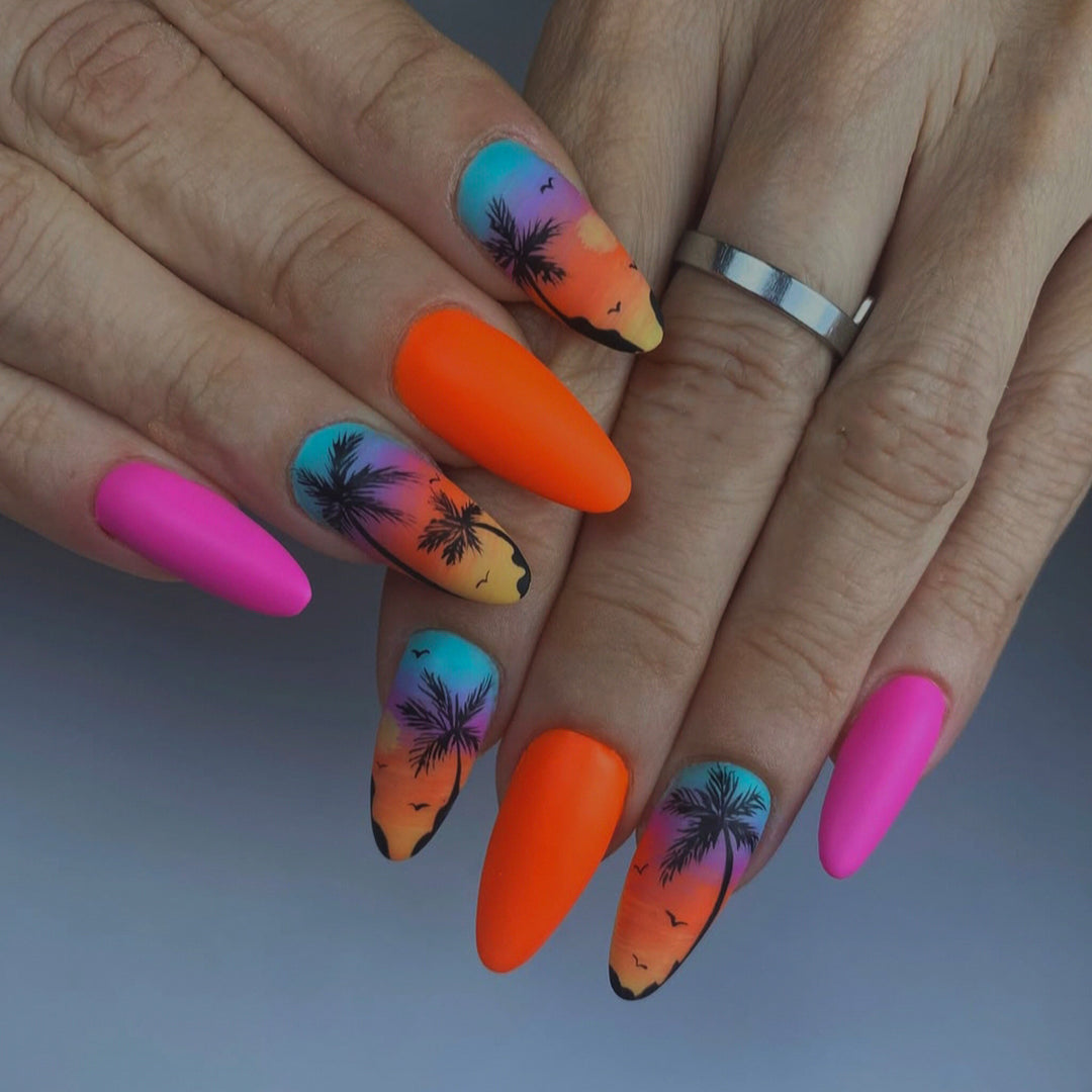 Tropical Sunset Beach-Inspired Nail Art Kalsten