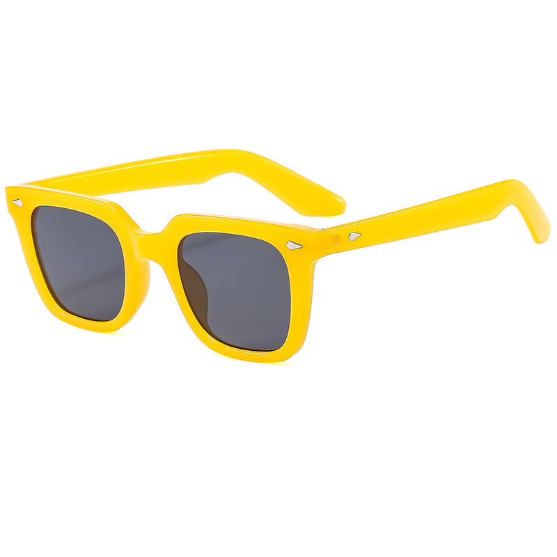 Ladies fashionable glasses with oversized, transparent frame Kalsten