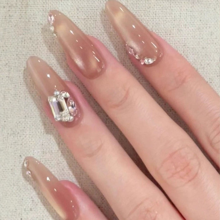 Glamorous artificial nails with glitter and ombre design Kalsten