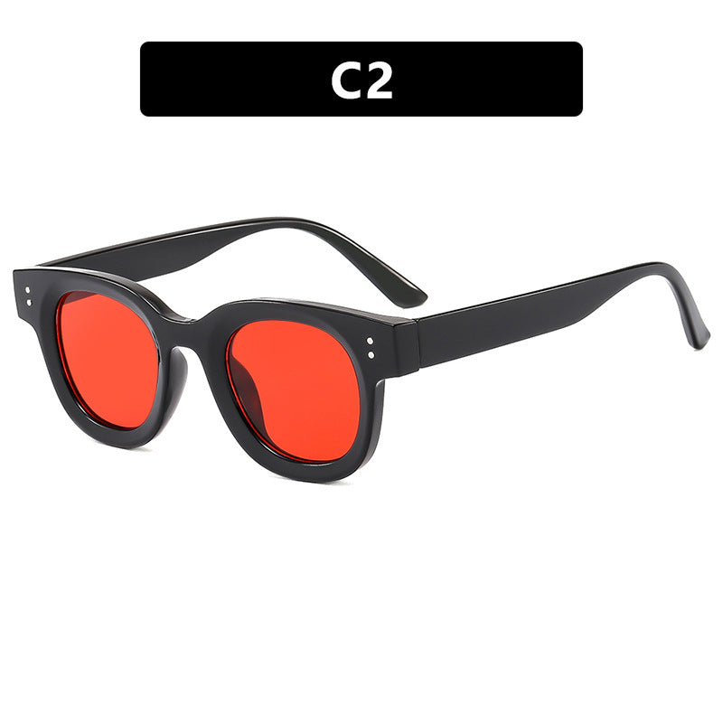 Ladies stylish sunglasses with distinctive design and polarized lenses Kalsten