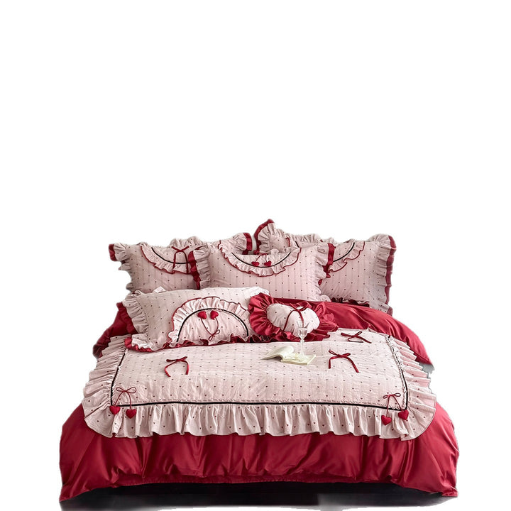 Romantic cotton bedding set with ruffle, heart embroidery and decorative pillow Kalsten