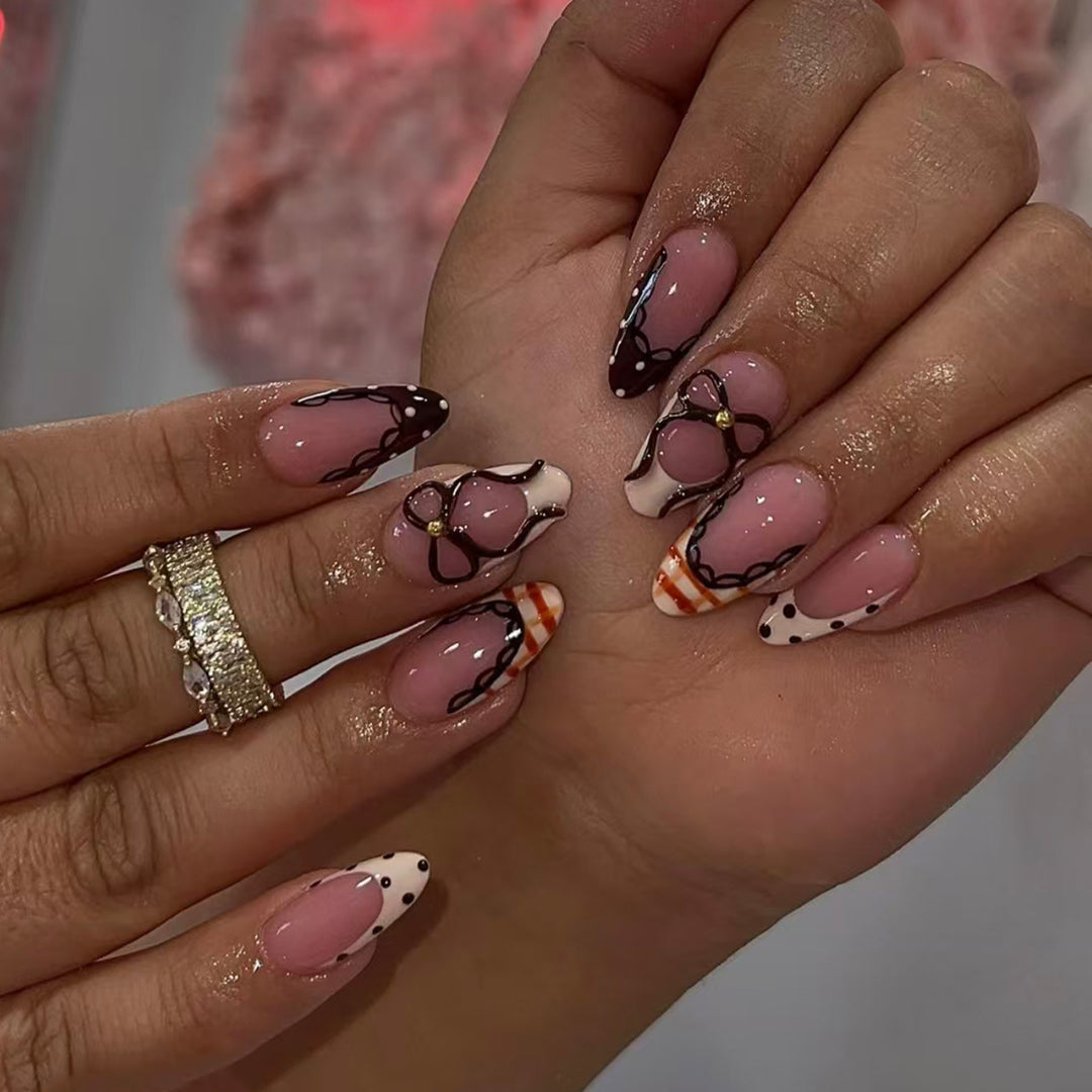 Elegant Floral Press-On Nails