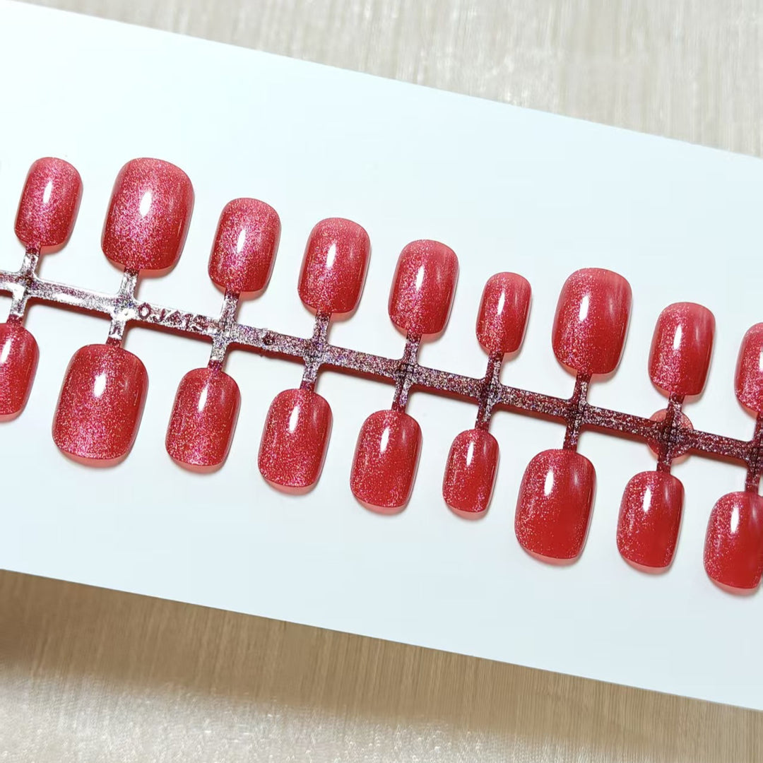 Glittering artificial nails with high gloss effect Kalsten