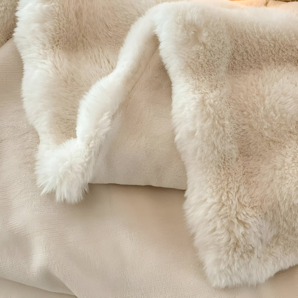 Kalsten | Fluffy Faux Fur Travel Blanket – Soft and Washable Fleece Blanket