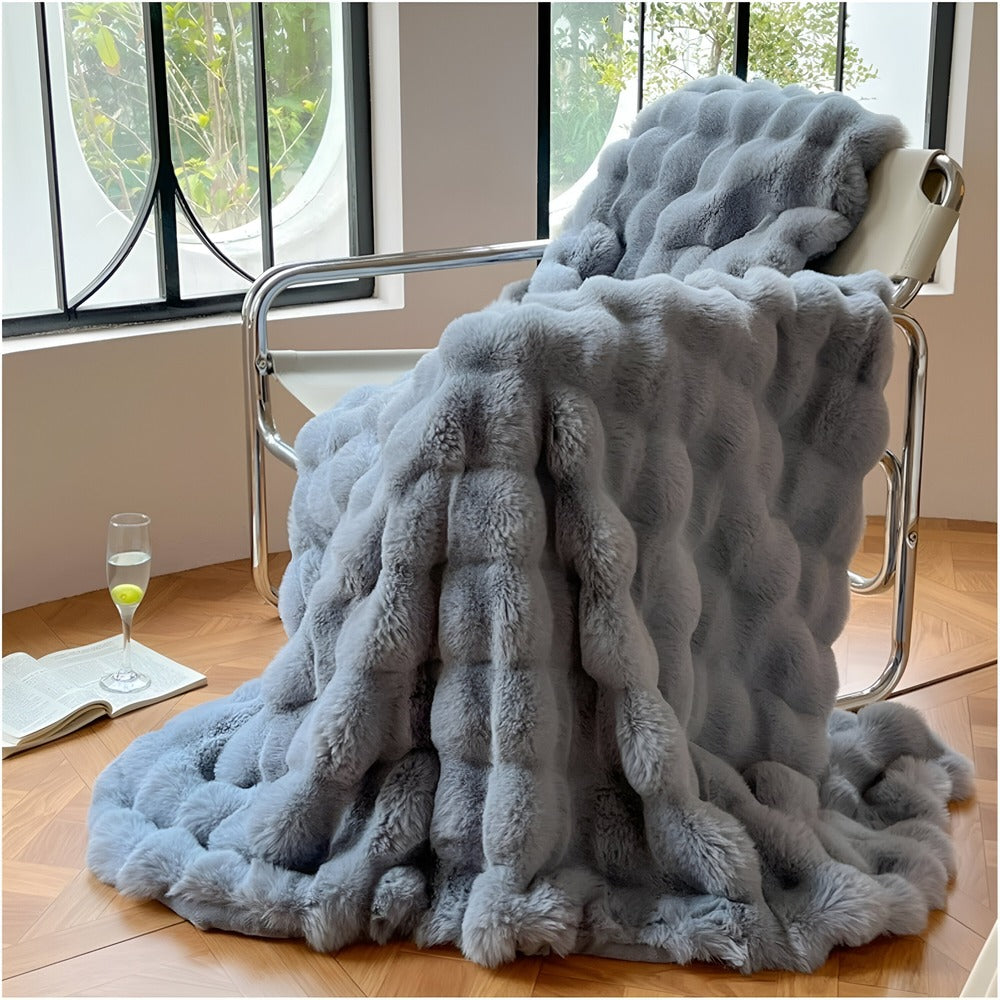 Kalsten | Fluffy Faux Fur Travel Blanket – Soft and Washable Fleece Blanket