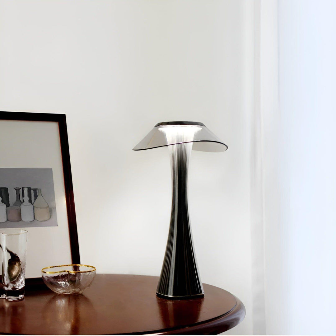 Gior Table Lamp - Rechargeable Italian Crystal Nightstand Lamp with Smart Touch | Kalsten