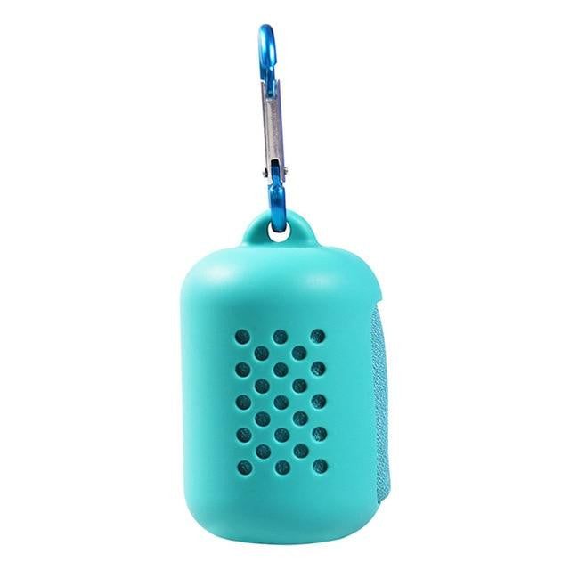 Portable Carabiner Travel Towel | Kalsten
