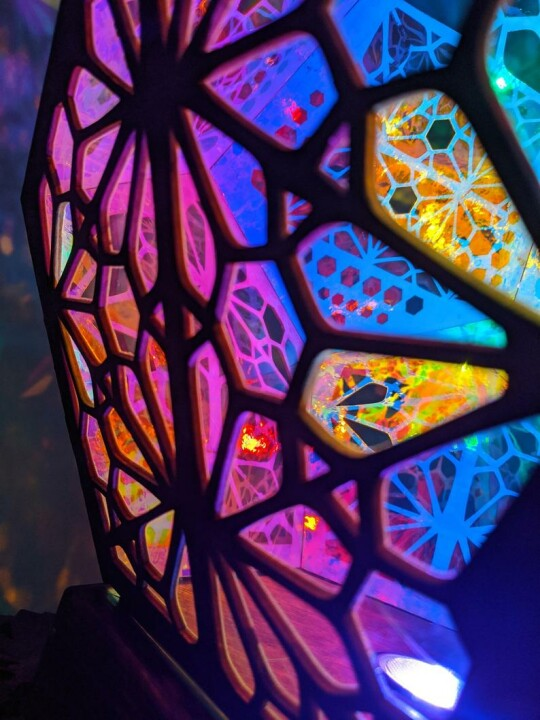 Stained Glass Style LED Table Lamp - LumiAura | Kalsten