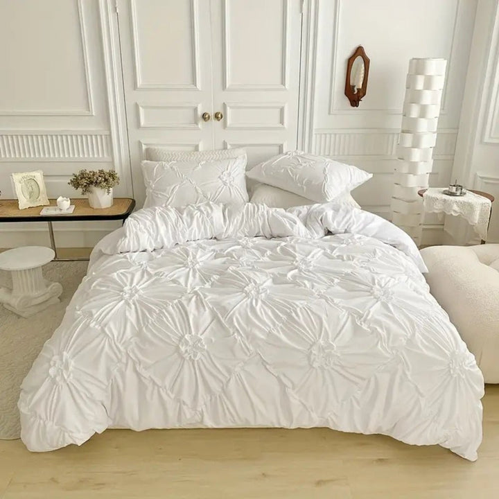 Kalsten | Elegant Ruffle Duvet Cover Set with Floral Pattern