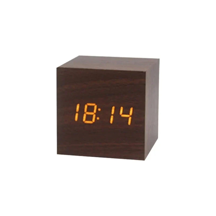 Wooden LED alarm clock with temperature display, digital time display and minimalist design – Perfect for bedroom and office | Kalsten