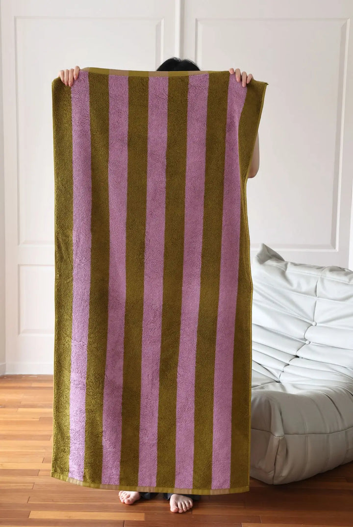 RetroStripe Luxe Cotton Towel – Striped Cotton Towel in Hotel Quality | Kalsten