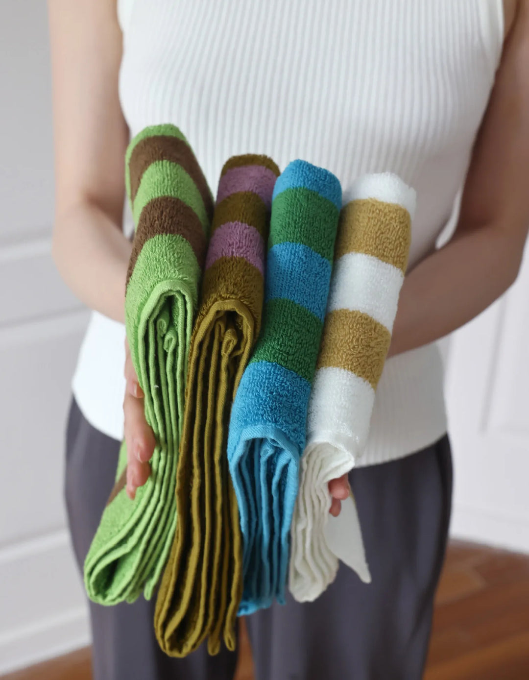 RetroStripe Luxe Cotton Towel – Striped Cotton Towel in Hotel Quality | Kalsten