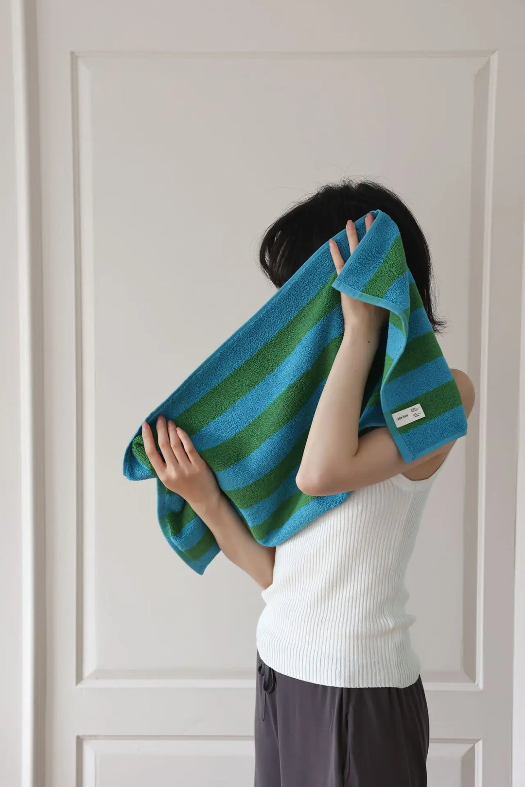RetroStripe Luxe Cotton Towel – Striped Cotton Towel in Hotel Quality | Kalsten