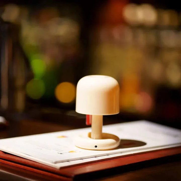 CLEMENTIA – Elegant table lamp | Kalsten