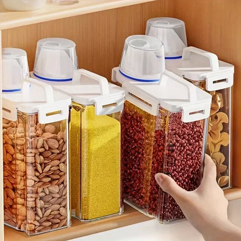 Storage container with fresh-keeping lid 2.5L | Kalsten