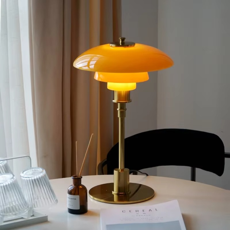 Retro Design Glass Table Lamp | Kalsten