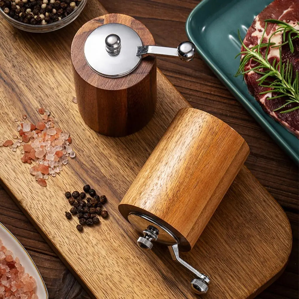 Kalsten | Luxury set of manual salt and pepper mills made of wood