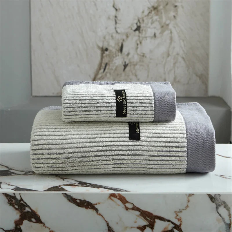 Kalsten | Luxurious, super soft and absorbent face/bath towel made from 100% organic cotton