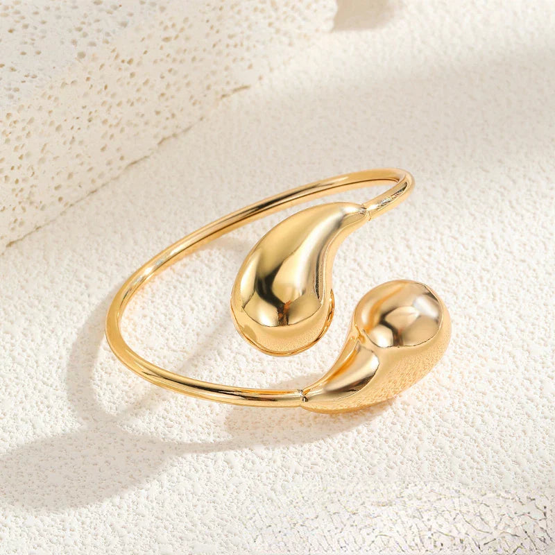 Kalsten | Bold Water Drop Bangle Bracelet