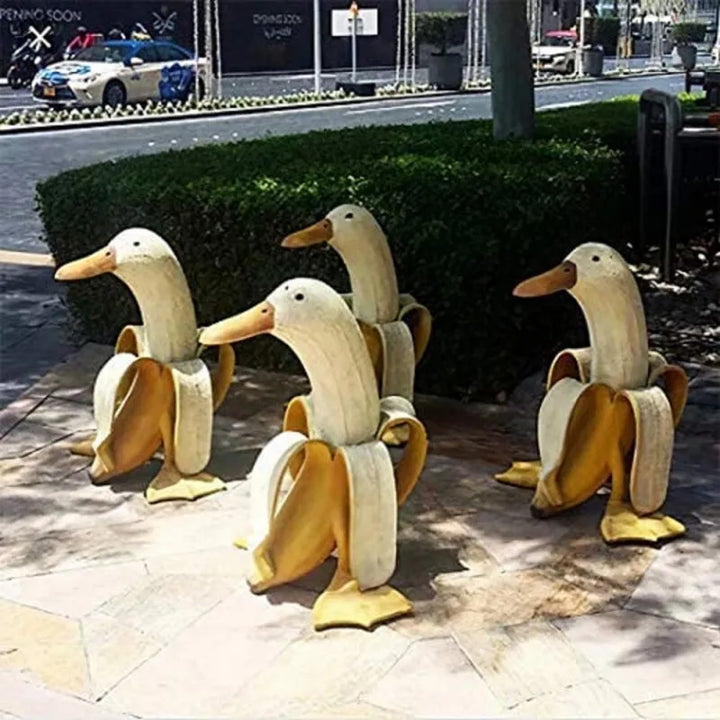 BananaDuck Decor Figure – Playful Resin Decoration for Indoor or Outdoor | Kalsten