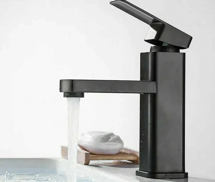 Luxury RETHME Basin Tap - with Stylish Water Flow Kalsten