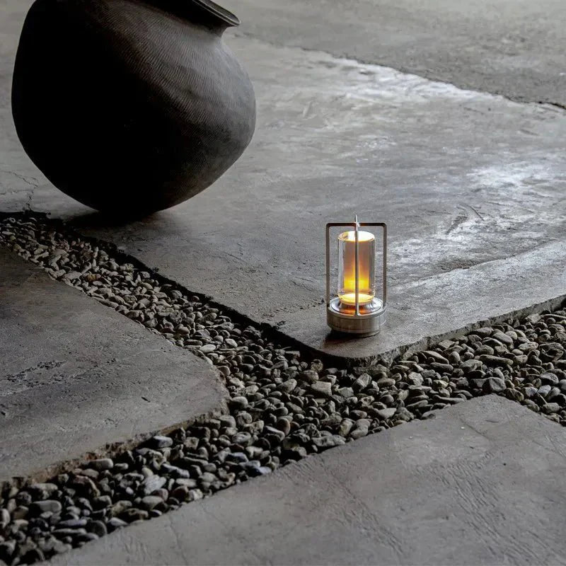 Lamp - Illuminate elegance - Timeless style | Kalsten