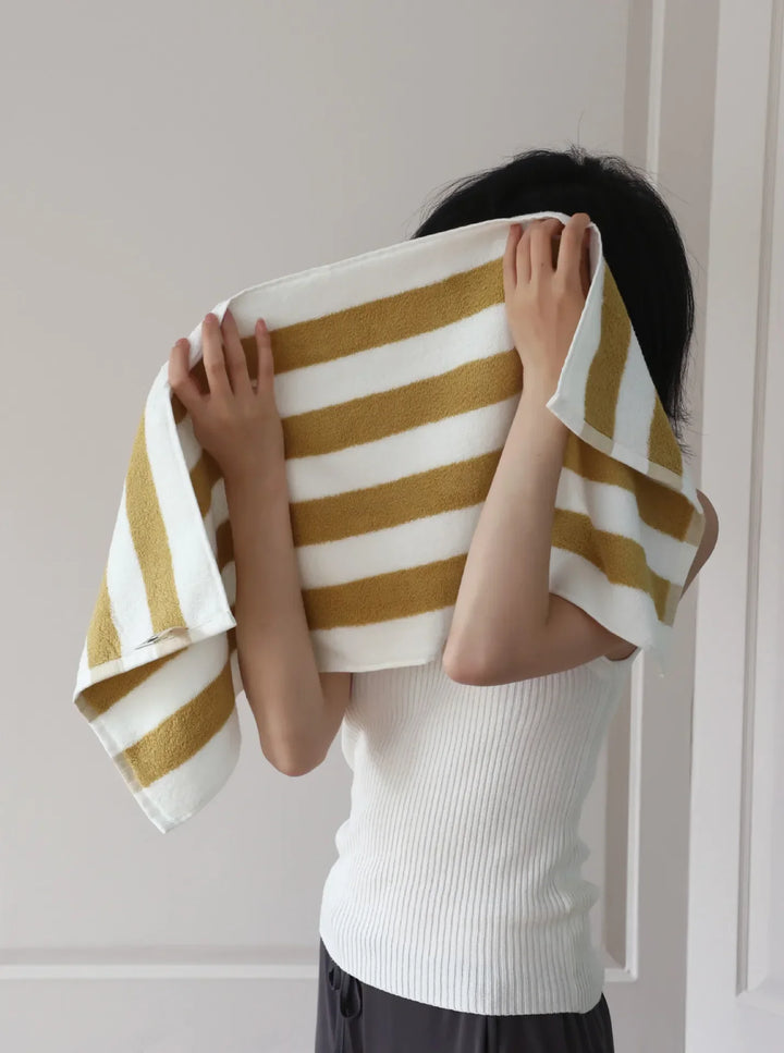 RetroStripe Luxe Cotton Towel – Striped Cotton Towel in Hotel Quality | Kalsten