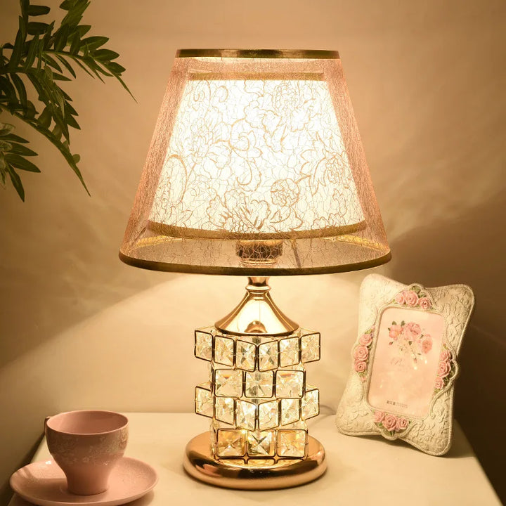 Modern Crystal Table Lamp – European Style Luxury Lamp for Wedding Gift Ideas, Sweet Bedrooms, and Home Decor | Kalsten