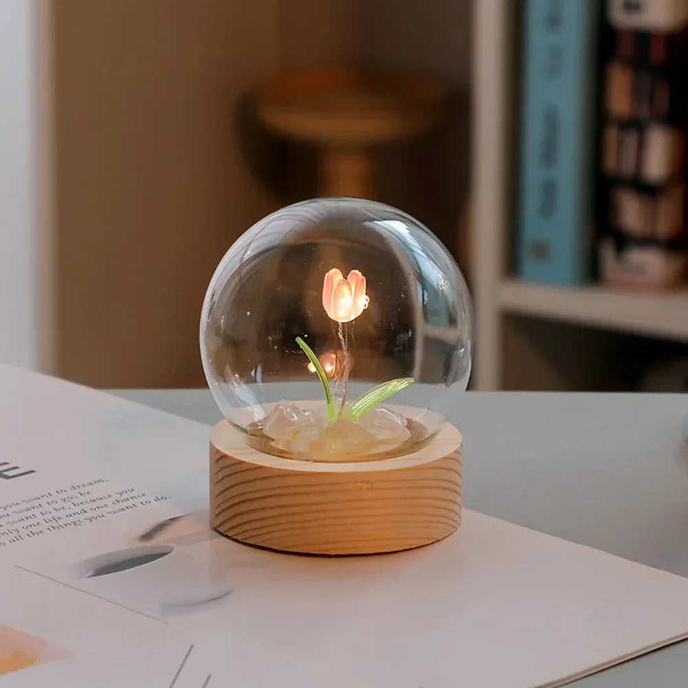 TulipGlow Elegant Floral Table Lamp – Refined Lighting Kalsten