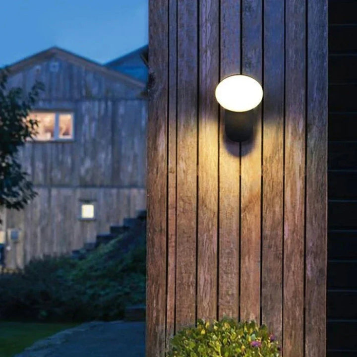 Modern LED porch light with motion sensor - Waterproof outdoor lighting, energy-saving, ideal for terrace and entrance | Kalsten