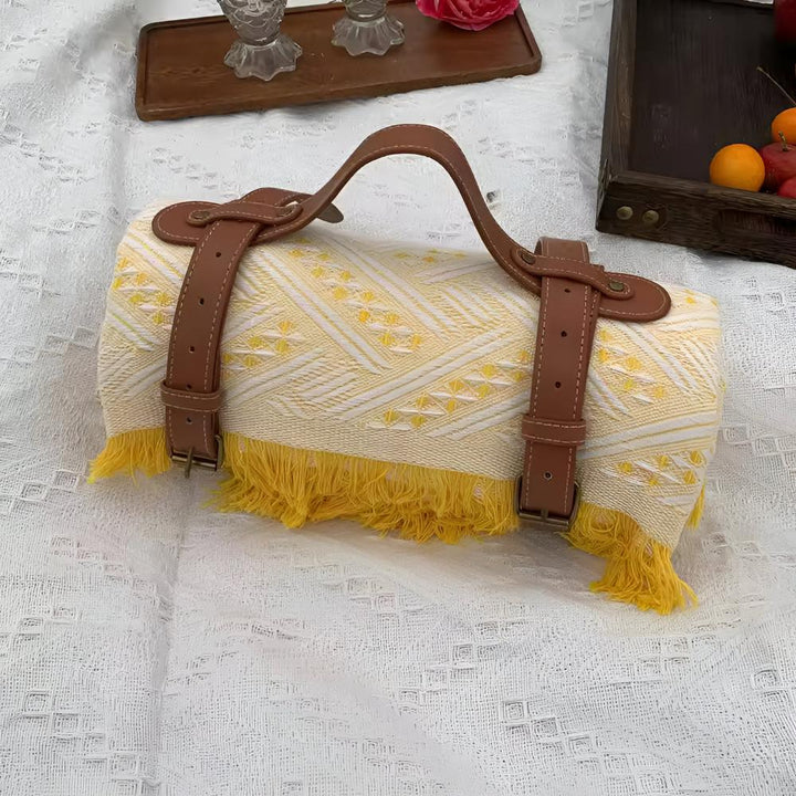 Waterproof Picnic Blanket – Lightweight, Foldable Outdoor Mat