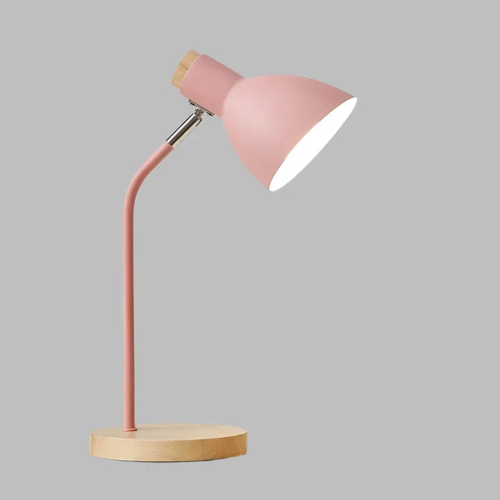 Wood Table Lamp – Creative Scandinavian Desk Light made of Wood and Metal | Kalsten
