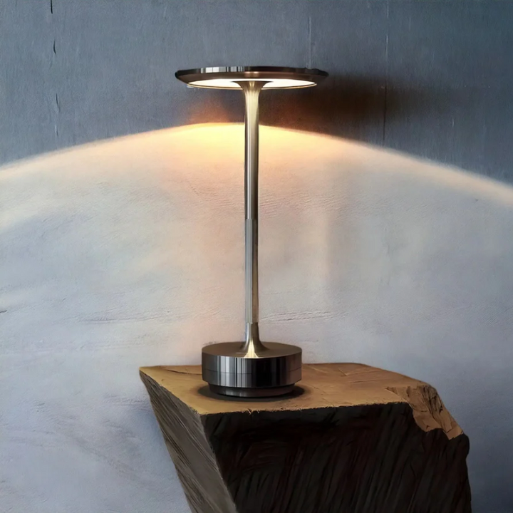 Atmospheric Luxury Table Lamp - LumoVibe | Kalsten