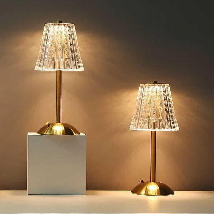 – Gold crystal table lamp | Kalsten