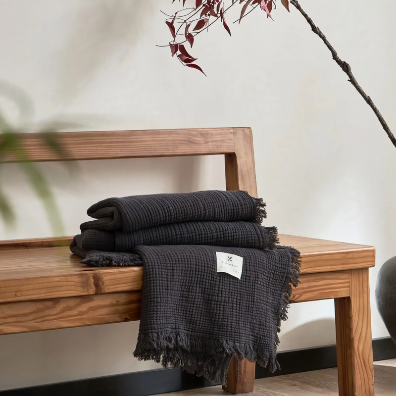 Four-layer cotton blanket, fringes, double color