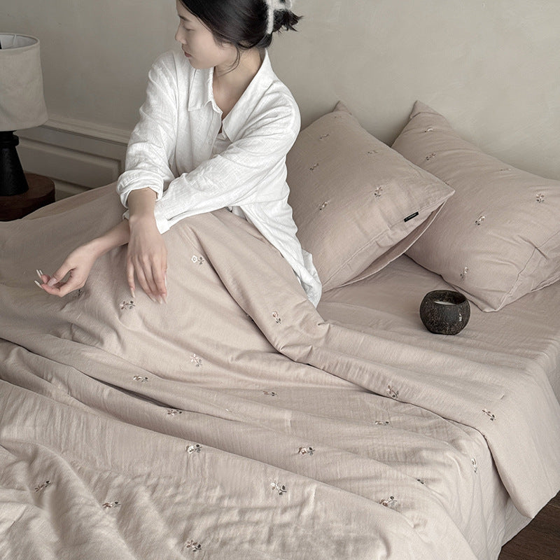Cotton summer duvet with embroidery, washable