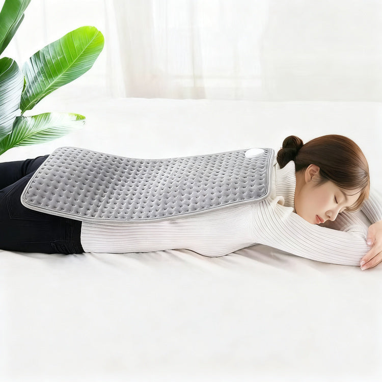 Electric heating blanket made of flannel, washable