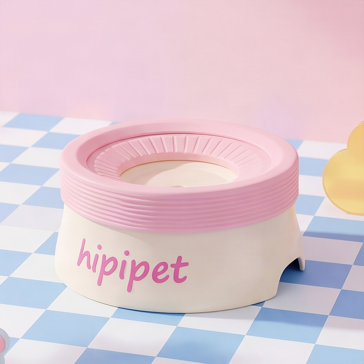 Collapsible dog bowl made of silicone