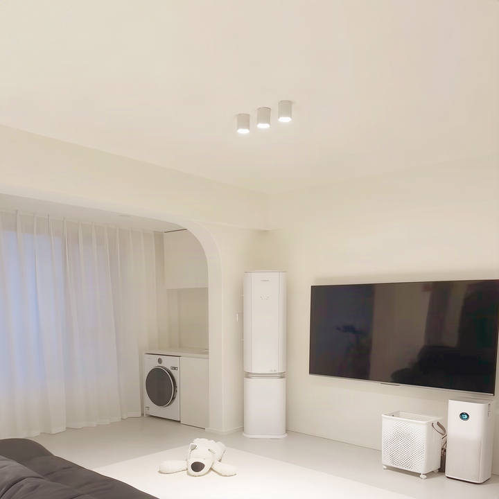LED wall lamp with remote control and color selection