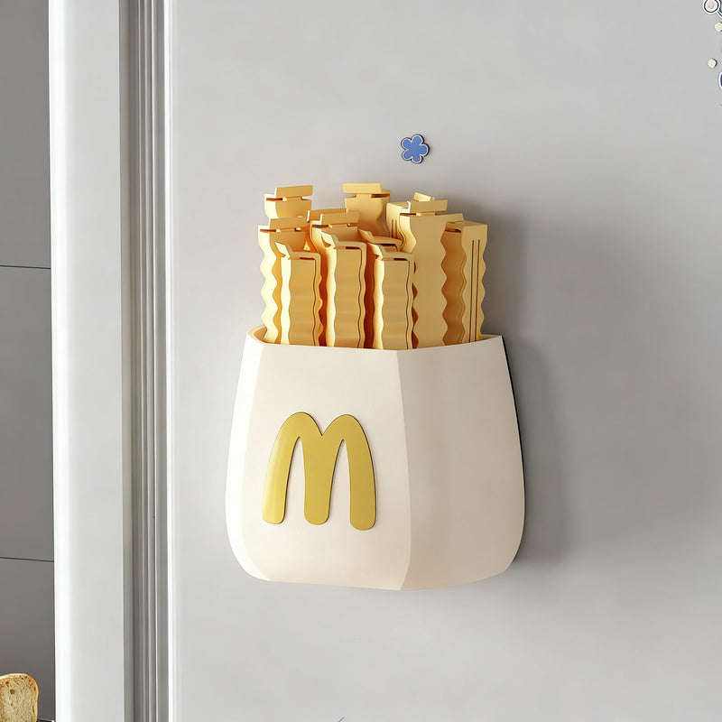 Magnetic closure clips for food bags