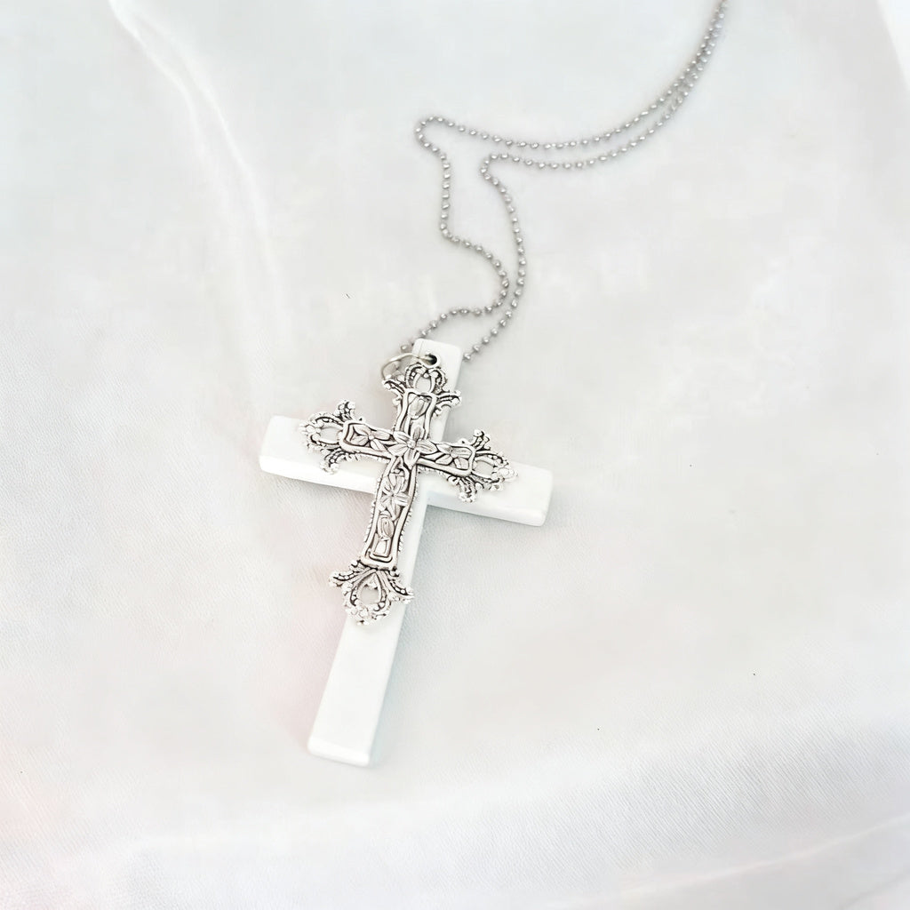 Alloy chain with large cross pendant
