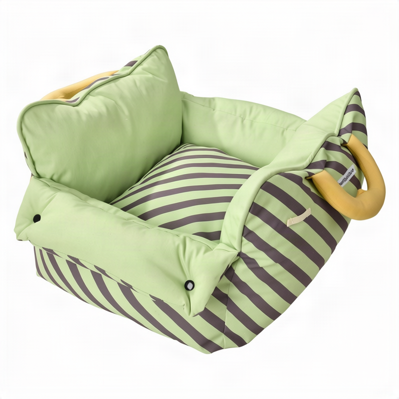 Car seat and travel bed for dogs, washable