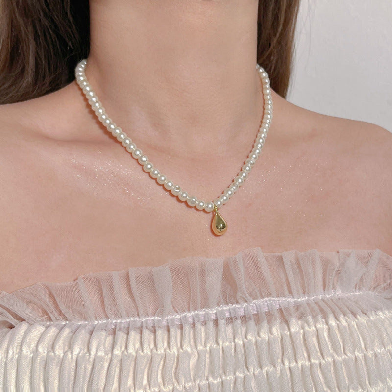 Pearl necklace with silver clasp, pearls 4–12 mm
