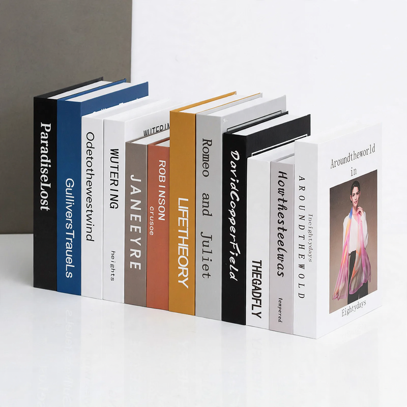 Bookend Ceramic, Reading Figure, Nordic