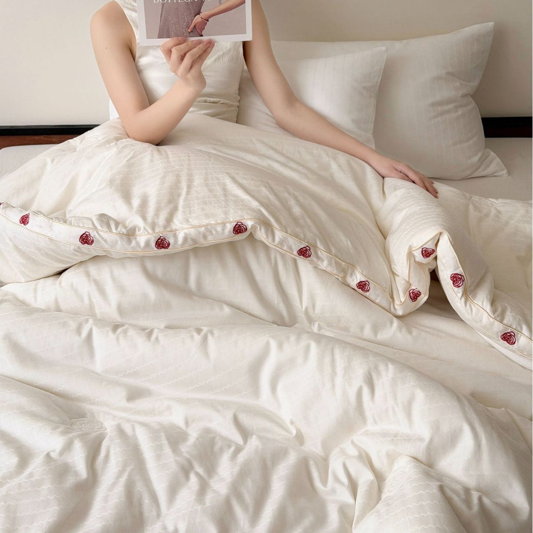 Cotton quilt with soybean fiber, spring to winter