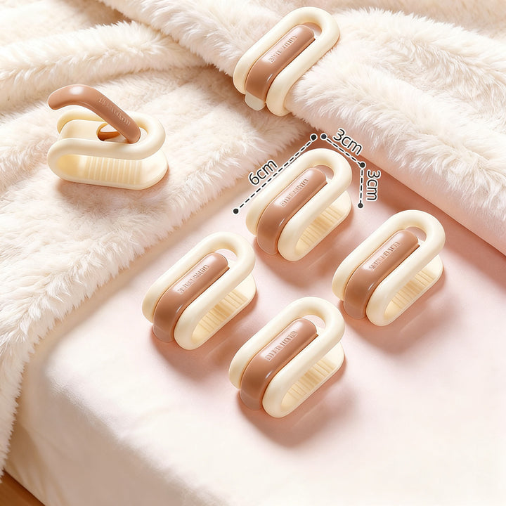 Duvet clips without needles