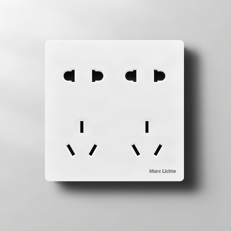 European flush-mounted socket 16 A