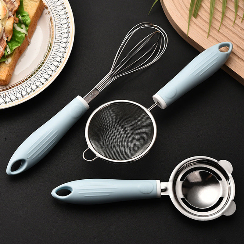 Kitchen strainer and kitchen helper set made of stainless steel