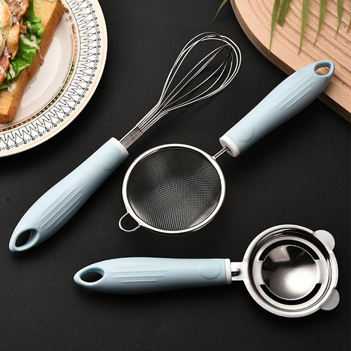 Kitchen strainer and kitchen helper set made of stainless steel